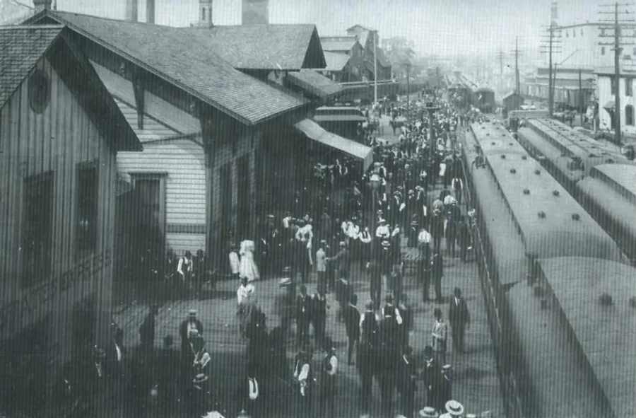 Stranded passengers at the Bloomington Chicago & Alton Railroad depot, July 4, 1894, during the Pullman strike & boycott 