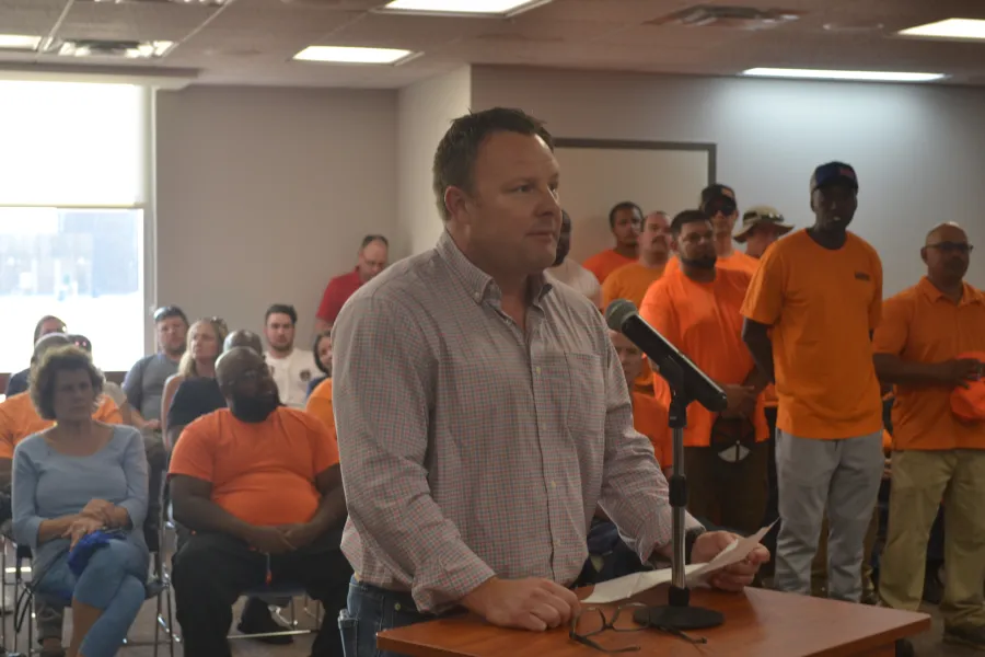 Livingston & McLean Counties Building & Construction Trades Council President and IBEW 197 business manager Mike Raikes addresses the Bloomington city council on ensuring prevailing wages for city subsidized projects